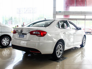 2014款1.6L 自动豪华型 整体外观