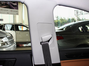 2014款1.6L 自动豪华型 空间座椅
