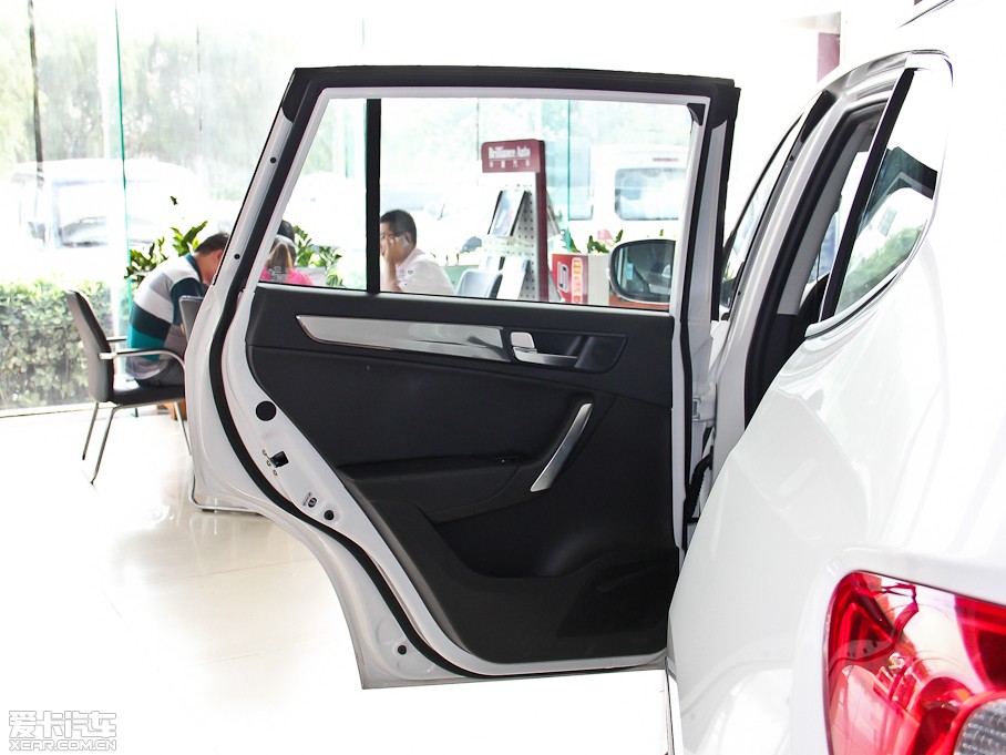 2014AV5 1.5T ԄӃ(q)\