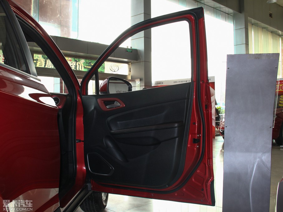 2015�����AV3 1.5L �քӾ�Ӣ��