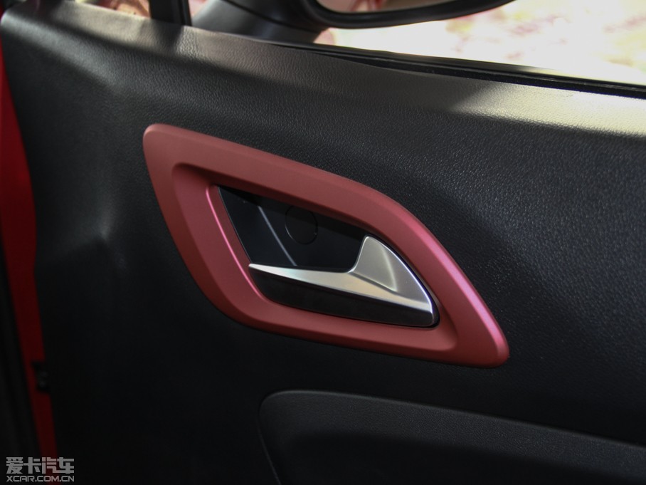 2015�����AV3 1.5L �ք�(d��ng)��Ӣ��