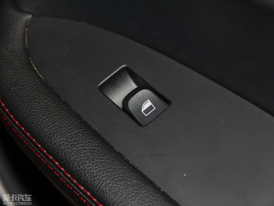 2015�����AV3 1.5L �քӾ�Ӣ��