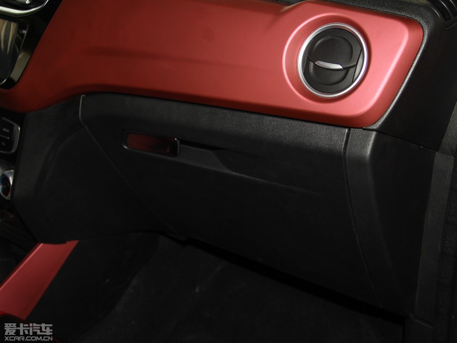 2015�����AV3 1.5L �ք�(d��ng)��Ӣ��