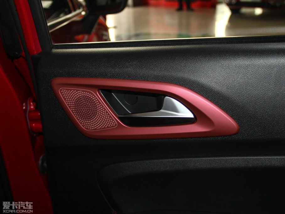 2015�����AV3 1.5L �ք�(d��ng)��Ӣ��