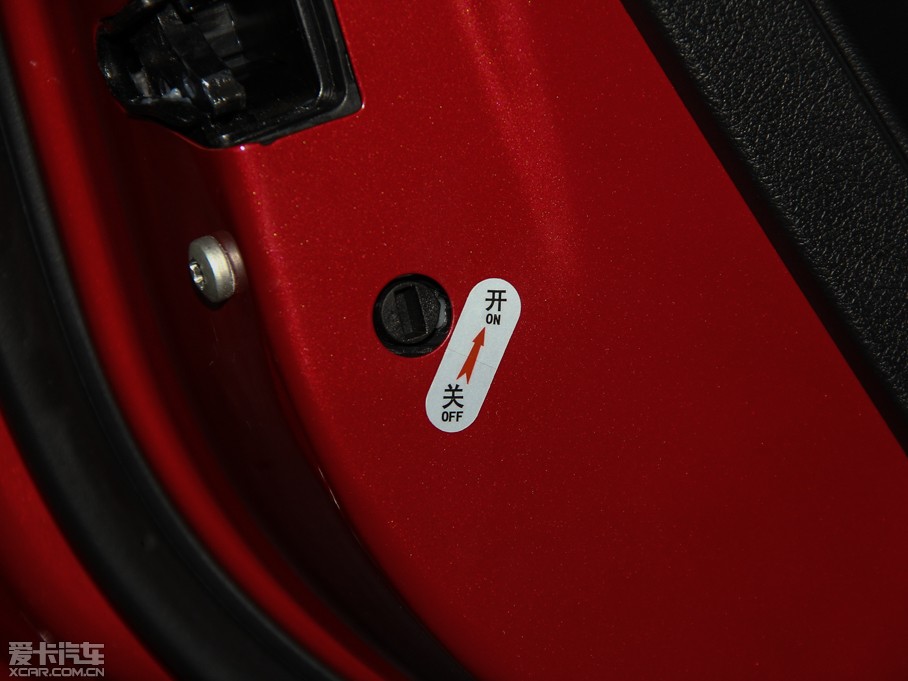 2015�����AV3 1.5L �ք�(d��ng)��Ӣ��