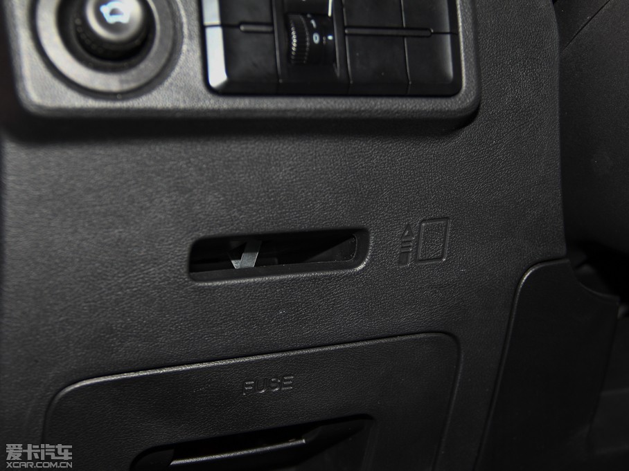 2015�����AV3 1.5L �ք�(d��ng)��Ӣ��