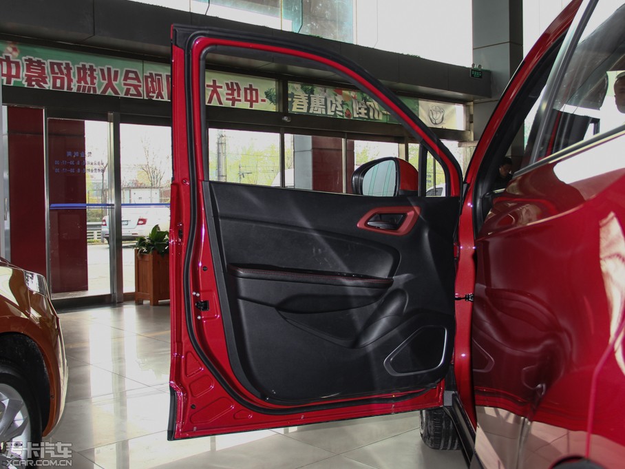 2015�����AV3 1.5L �ք�(d��ng)��Ӣ��