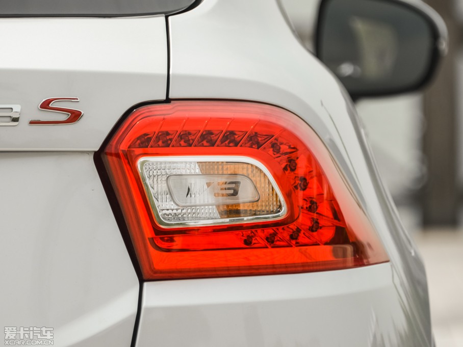 2015AV3 1.5T Ԅ(dng)Ş