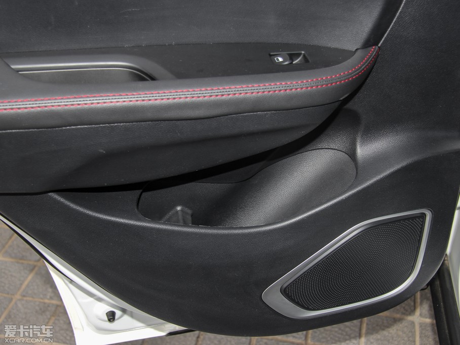 2015AV3 1.5T ք(dng)