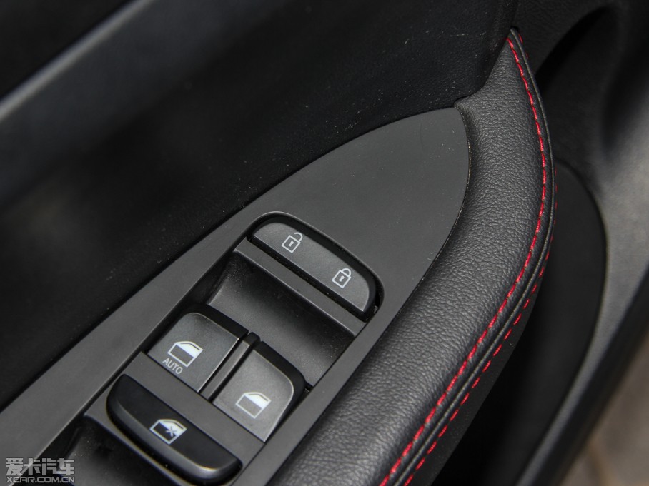 2015�����AV3 1.5T �քӶ�����