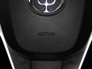 2015款1.5L 手动精英型 中控区