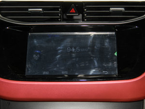 2015款1.5L 手动精英型 中控台显示屏