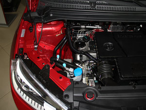 2015款1.5L 手动精英型 其它