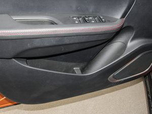 20151.5T ŮŹ܊ ǰTg