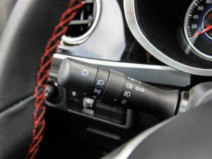 20151.5T ŮŹ܊ п؅^