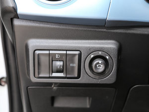 2015款电动车 中控区