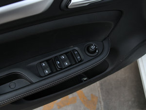 20171.5L Ԅ(dng)Ӣ {܇(ch)ƅ^(q)	