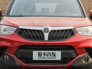 2016款1.5L 手动舒适型 中网