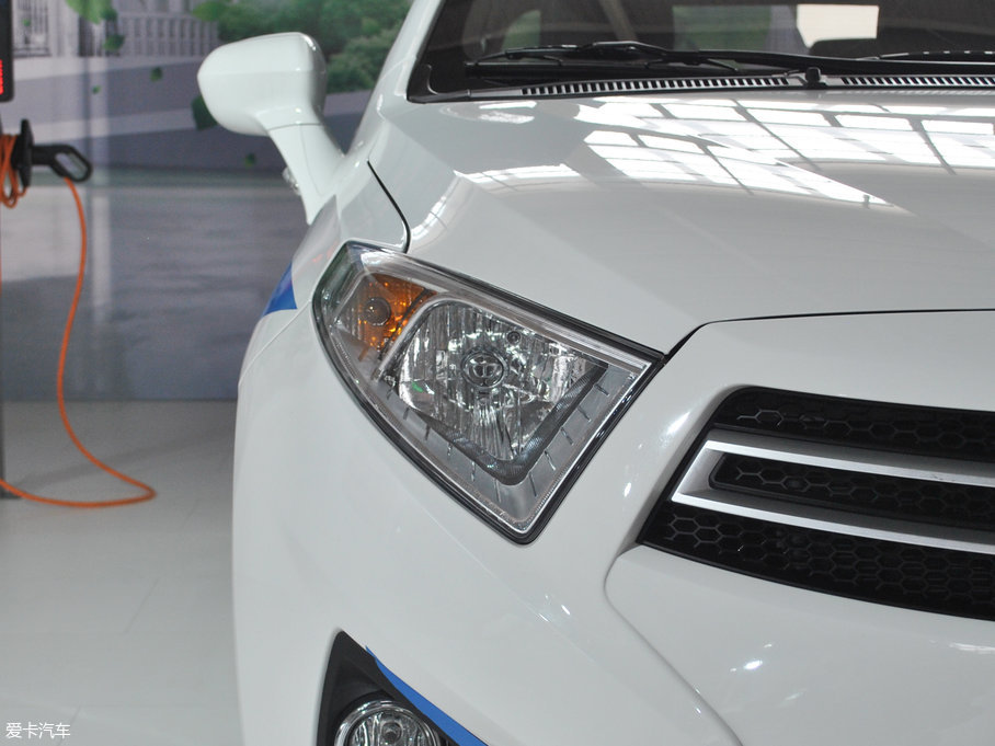 2017�����AH230 EV ���A��