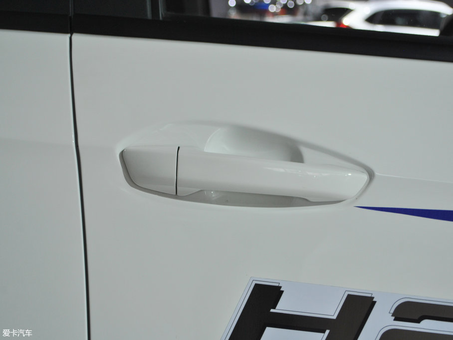 2017�����AH230 EV ���A��