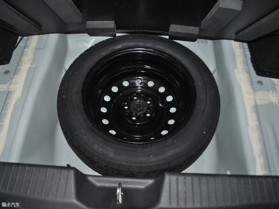 2017�����AH230 EV ���A��