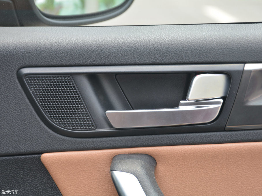 2016�����AV5 1.5T �քӃ��������