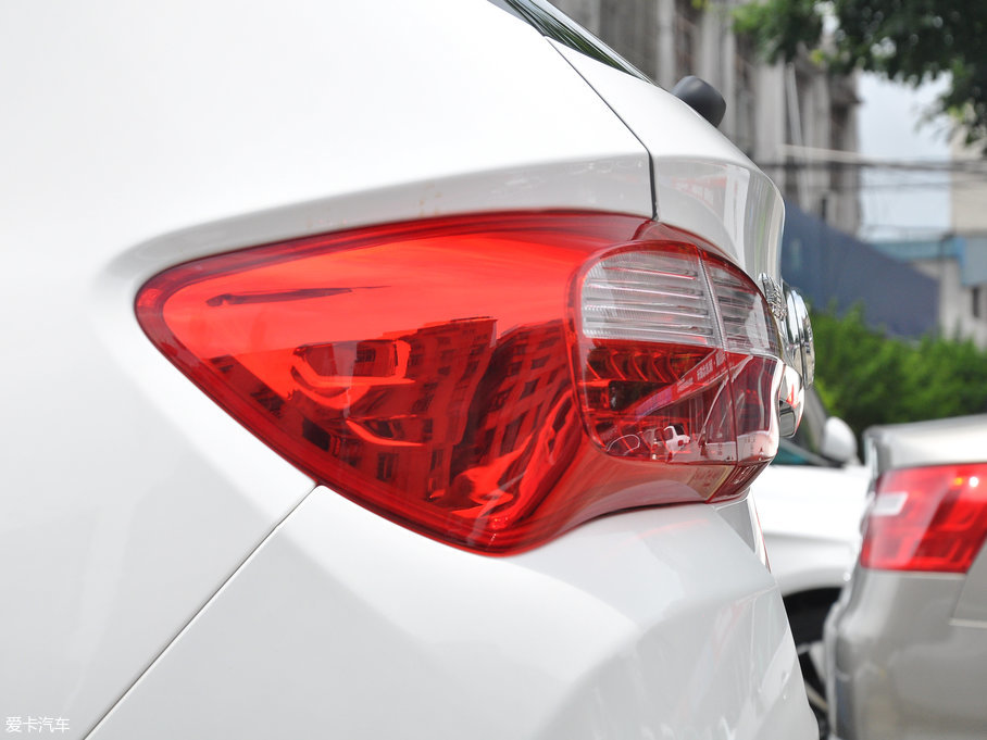 2016AV5 1.5T ԄӃ(q)