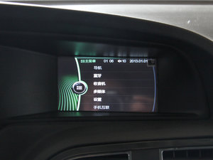 2016款1.5T 自动两驱运动型 中控区