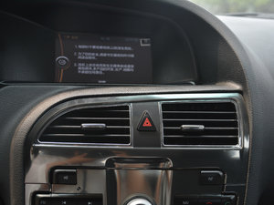 2016款1.5T 手动两驱运动型 空调出风口