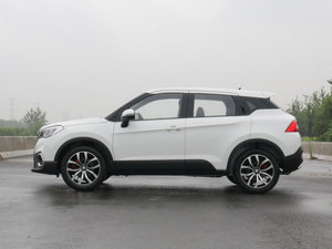 2017款1.5T 自动旗舰型 整体外观
