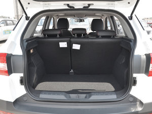 2017款1.5L 自动智能型 行李厢空间