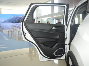 2017款1.5L 手动舒适型 左后车门