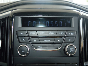 2017款1.5L 手动舒适型 中控区