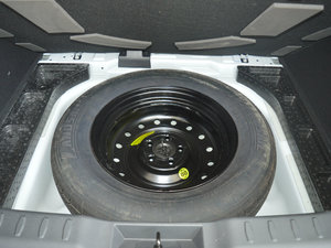 2017款1.5L 手动舒适型 备胎