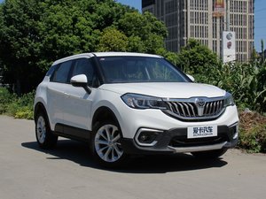 2017款1.5L 手动精英型 整体外观