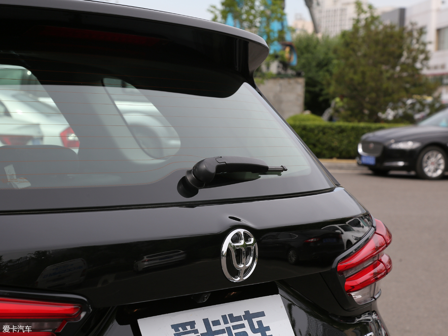 2018AV7 280T ԄŞ 5 V