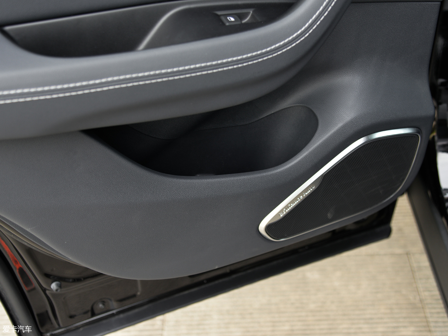 2018AV7 280T ԄŞ 5 V