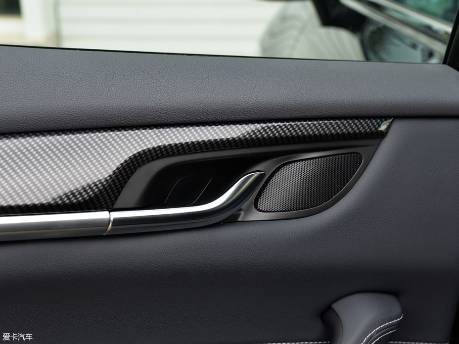 2018AV7 280T Ԅ(dng)Ş 5 (gu)V