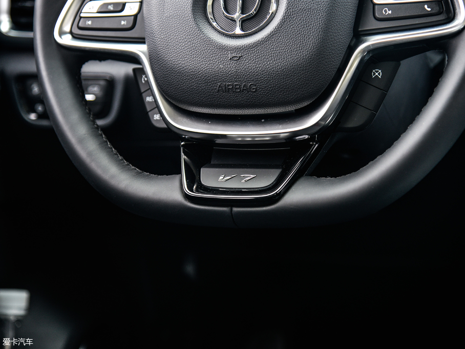 2018AV7 280T ԄŞ 5 V