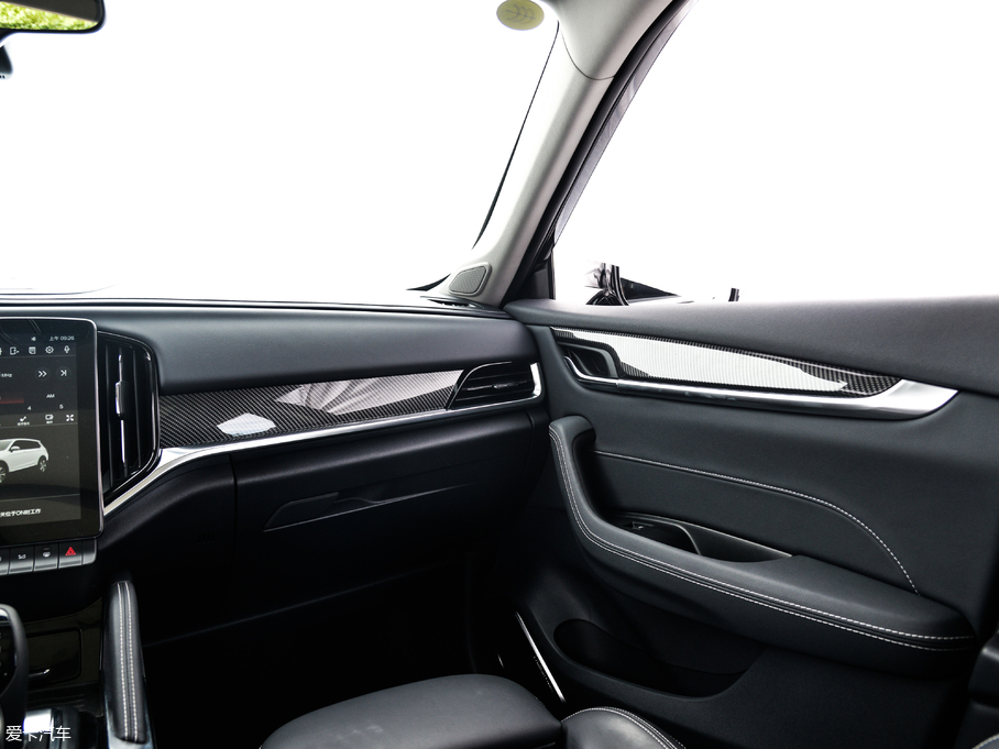 2018AV7 280T ԄŞ 5 V