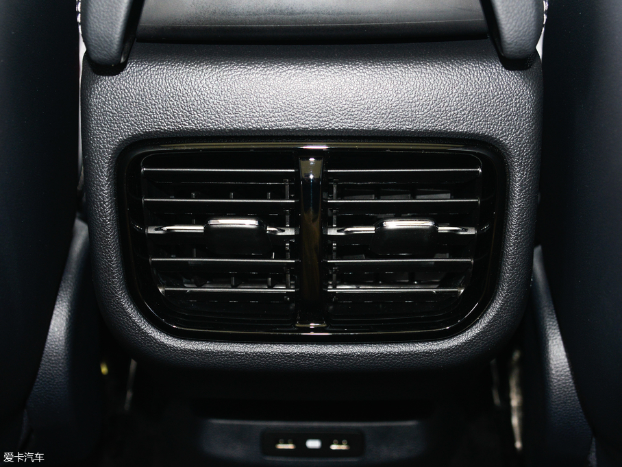 2018AV7 280T Ԅ(dng)Ş 5 V