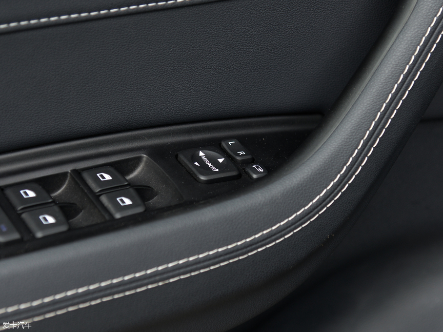 2018AV7 280T ԄŞ 5 V