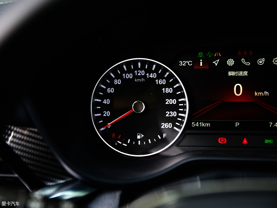 2018AV7 280T ԄŞ 5 V