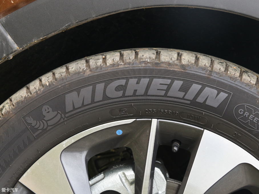 2018AV7 280T ԄŞ 5 V