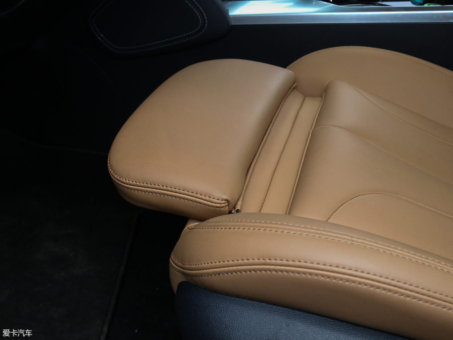 2018AV7 280T ԄŞ 5 V