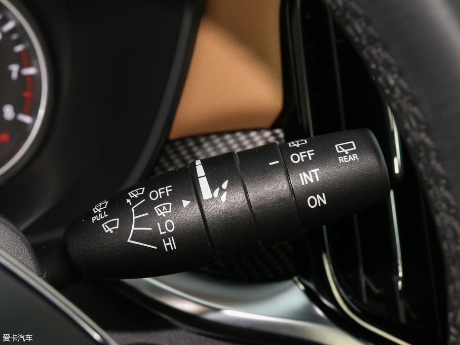 2018AV7 280T ԄŞ 5 V