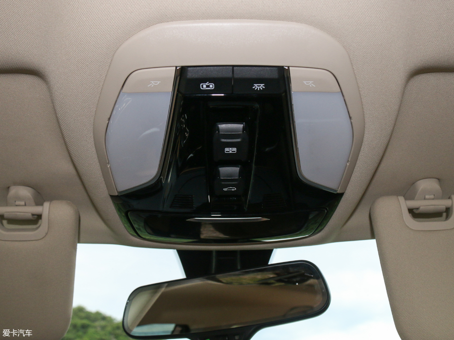 2018AV7 280T ԄŞ 5 V