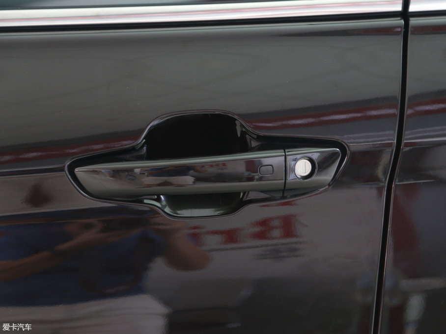 2018AV7 280T ԄŞ 7 V