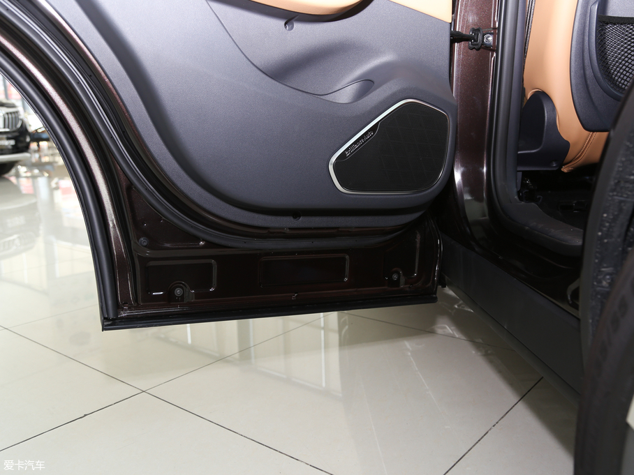 2018AV7 280T Ԅ(dng)Ş 7 V