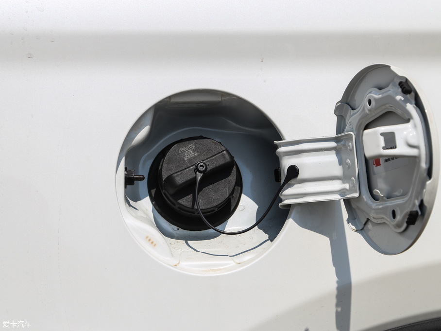 2018AV7 280T ԄŞ 5 V